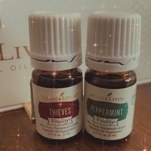 Young living essential oils  Thieves and peppermint vitality